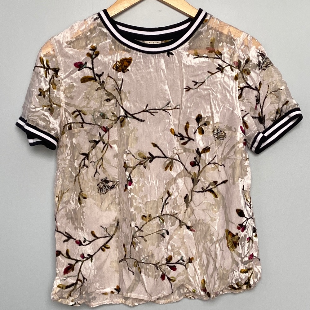 a new day gold streak crushed velvet vined T-shirt